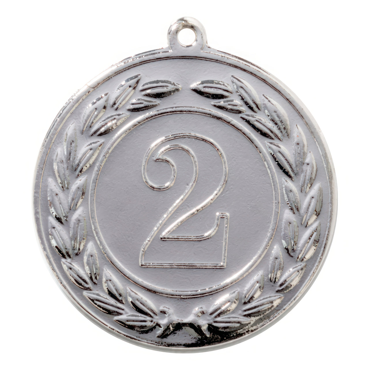 Die Medaillen Essen 40 mm PK79216 ist eine Silbermedaille mit der Nummer 2 in der Mitte, umgeben von einem kranzähnlichen Design. Diese aus hochwertigem Material gefertigte Medaille besticht durch ein exklusives Design für ein wahrhaft herausragendes Erscheinungsbild.
