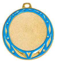 Thumbnail for Die Medaillen Münster 70 mm PK79232g-E50 hat ein Goldfinish mit einer blauen Verzierung, die mit blattähnlichen Mustern am Rand verziert ist, und verfügt oben über eine Öse zur Befestigung. In der Mitte befindet sich ein exklusives Design, das schlicht und ohne Inschrift ist.
